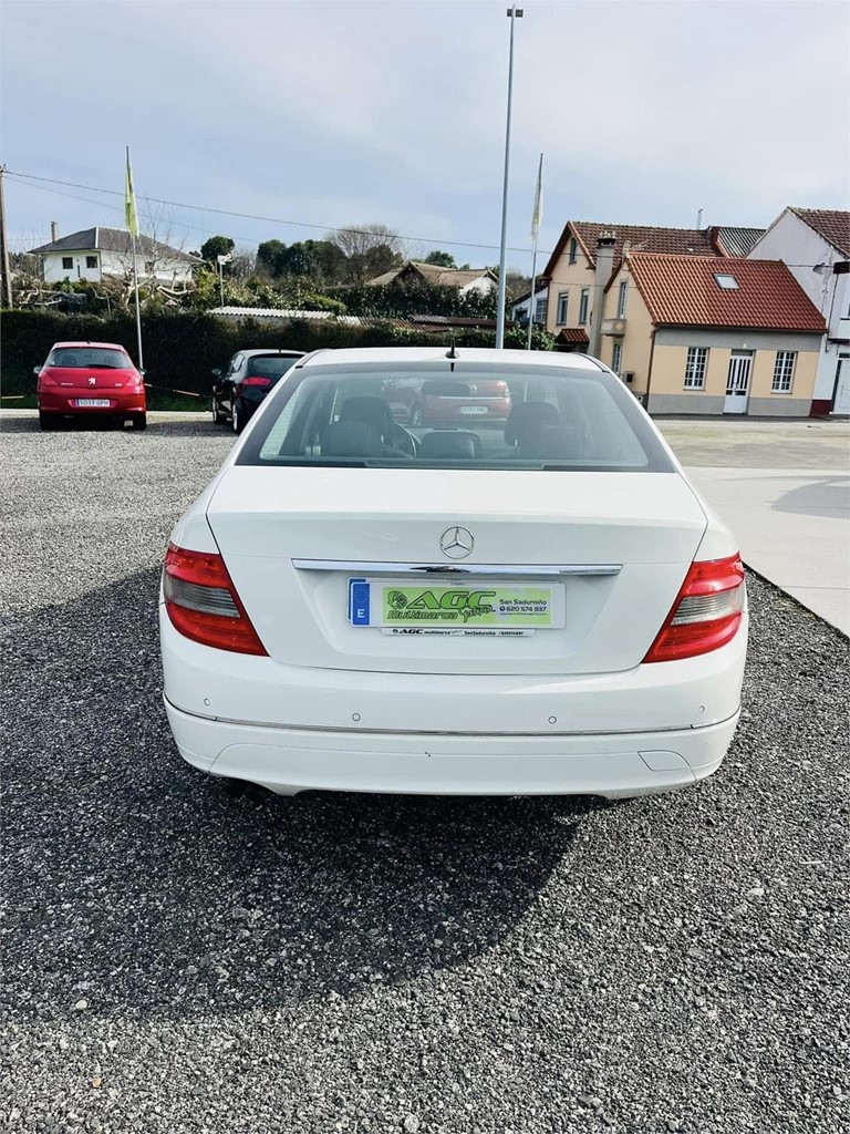 Foto 5 MERCEDES C180