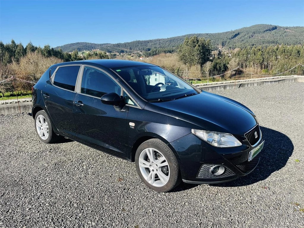 Foto 2 SEAT IBIZA 1.6 TDI 105CV SPORT