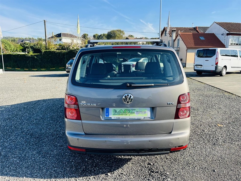 Foto 5 VW TOURAN 1.9 TDI 105CV